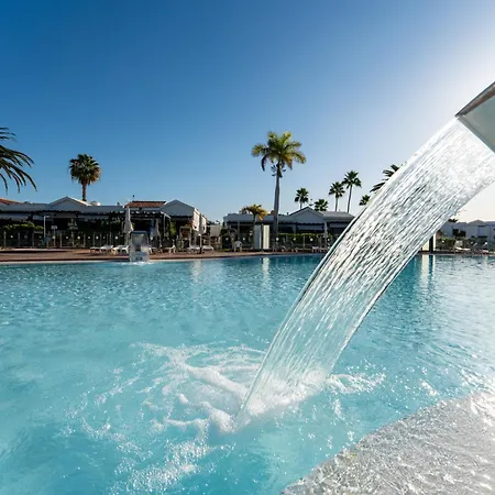 Prázdninový dům Luxury Poolside